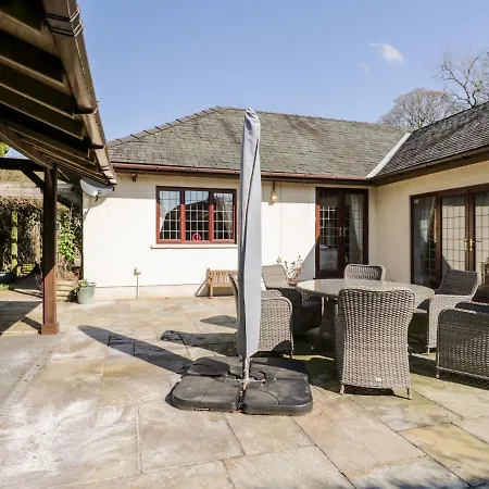 Riverside * Coniston