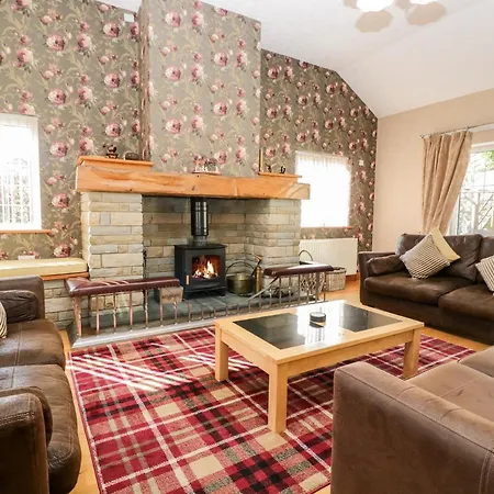 Riverside Holiday home